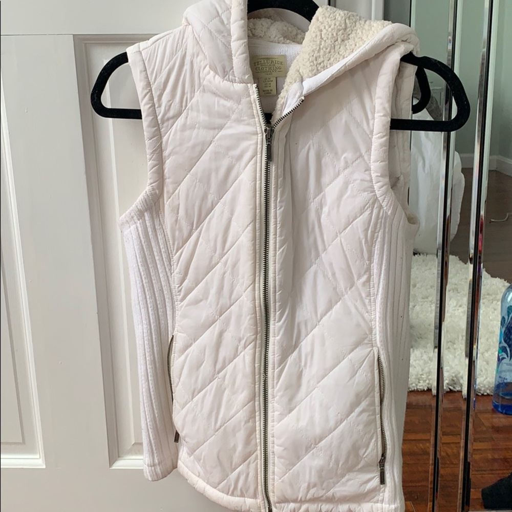 vest